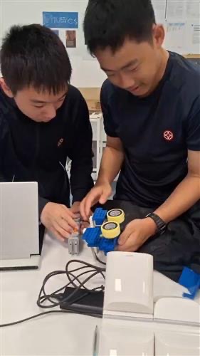 Magnetic field experiment in lab