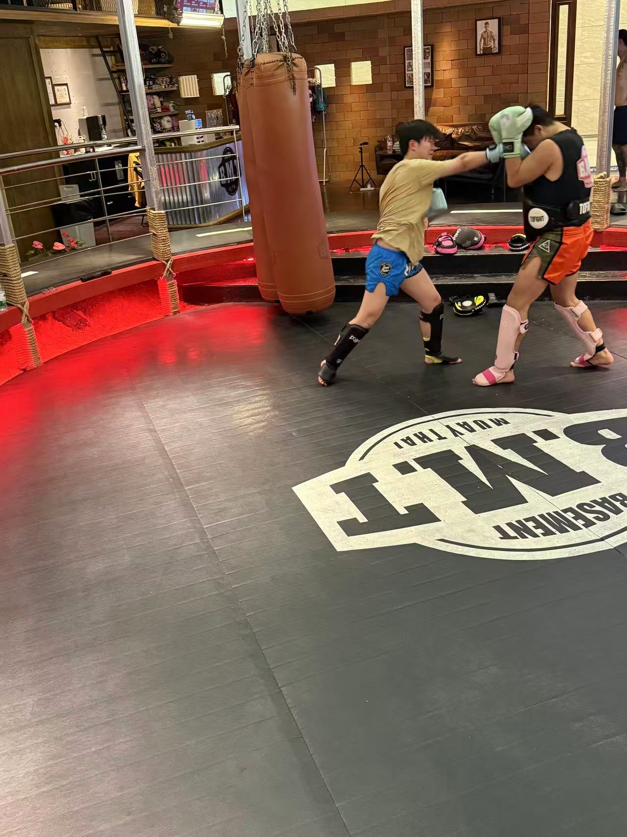 Haohang Li Muay Thai training photo 2